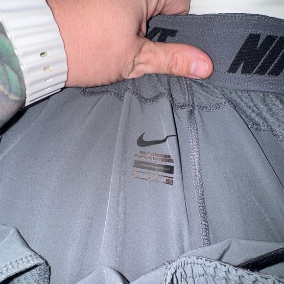 Vols Team issued Shorts 
2Xl - Picture 3 of 3